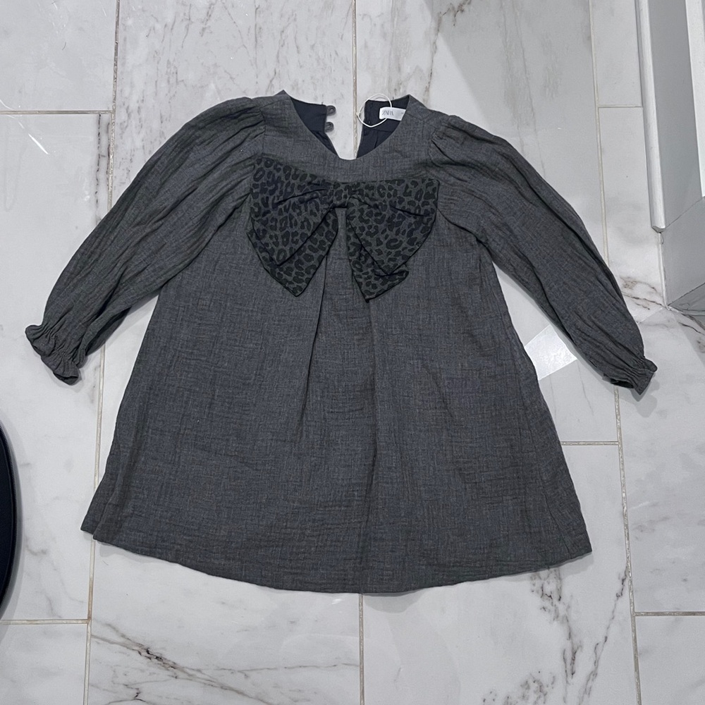 Zara Charcoal Gray Gathered Neck Tunic with Black Lining